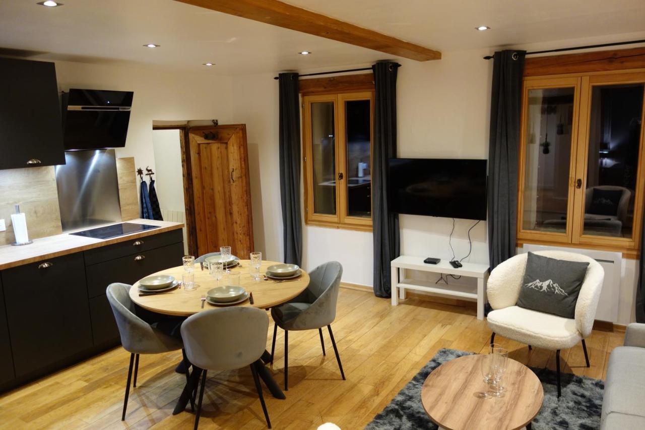 Chez Petit Louis- Appart Centre Ville Jusqu'A 6 Personnes Briançon Buitenkant foto